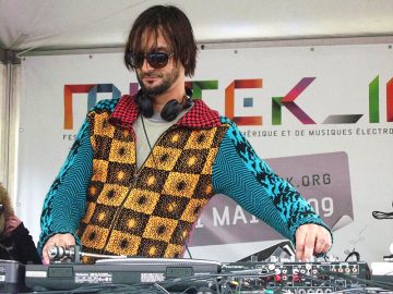 Ricardo_Villalobos_-_Piknic_2