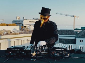 Claptone | LNADJ – Set For Love | Xmas Appeal