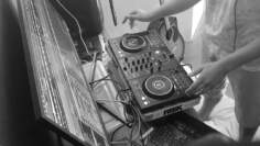Classic House mix (DJ Hell, Deep Dish, Underworld, Felix da