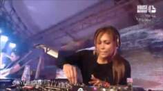 Gayle San – 35 min set – De DJ Draait