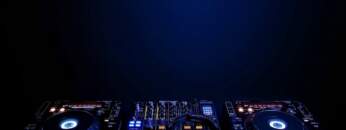 Eptixx – Komplett Im Arsch (HardTekk) [2019]