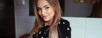 Minimal Techno & Minimal House Mix Wonderful Girl by Patrick