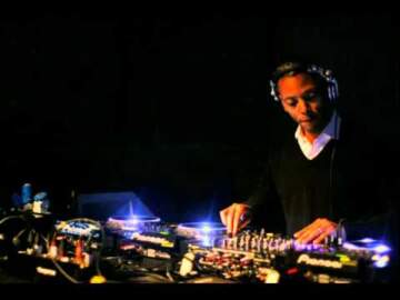 Return Of The Wizard (Jeff Mills) Part One