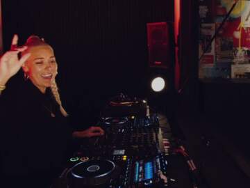 Sam Divine – Live from London (Opel x Defected: Press