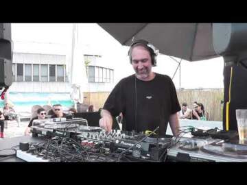 DJ Karotte B2B DJ Gregor Tresher Part 1 SunSit Session