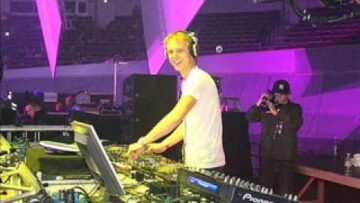 Len Faki – Live @ MAYDAY 2013 Never Stop Raving