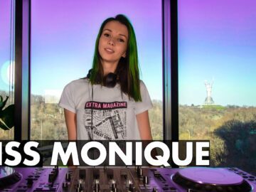 Miss Monique – Live @ Radio Intense 07.04.2020 [Progressive House