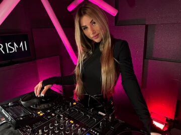 KRISMI – Live @ Rookamy Studio, Ukraine / Melodic Techno