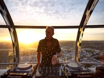 Fatboy Slim @ British Airways i360 in Brighton, United Kingdom