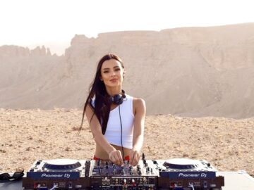 Korolova – Live @ Tuwaiq , Saudi Arabia / 4K