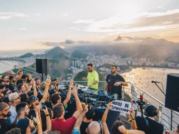 ARTBAT at Bondinho Pão de Açúcar in Rio de Janeiro,