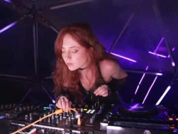 Tilda – Chateau Perché 2025 / Mawifamily Prod