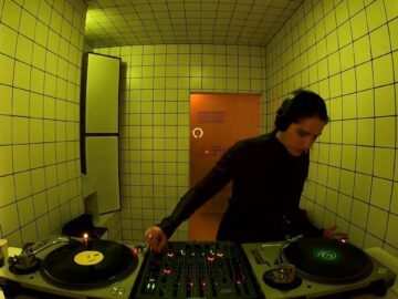 Borshch Magazine – Helena Hauff / December 30 / 6pm-7pm