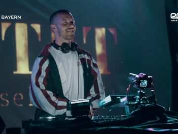 Jan Taubmann | United We Stream | Live from Institut