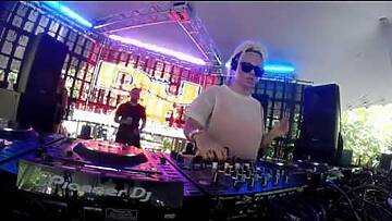 Sam Divine – Live Set Miami Music Week (djmag Pool