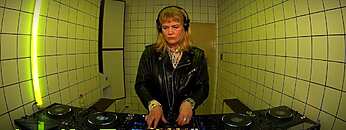 Mechatronica – Jennifer Touch | HÖR – March 25 /